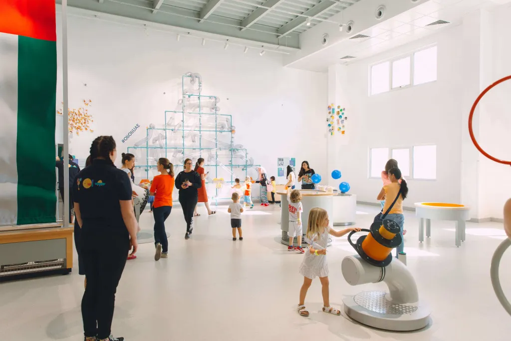 Air Gallery school trips Dubai