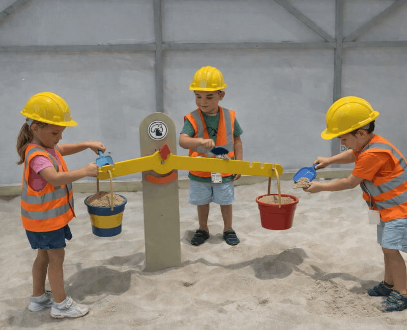 Kids At Work 7 Kids At Works - Image 3 (1)