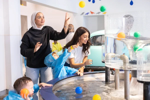 OliOli Water Gallery - Family Fun