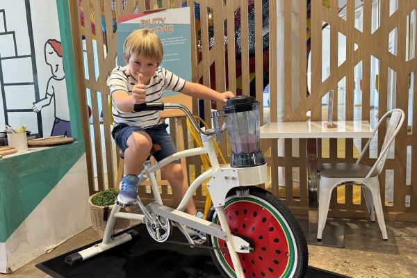 Weekend Breakfast - Smoothie Bike